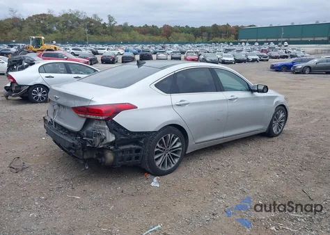 2015 Hyundai Genesis 3.8 z USA, uszkodzony, nr VIN KMHGN4JE9FU086861